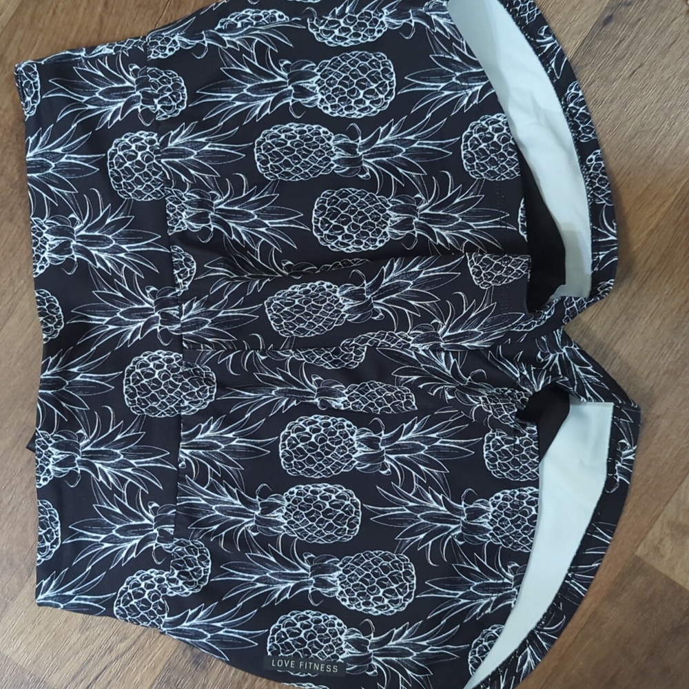PINEAPPLE RUNNERS - Black